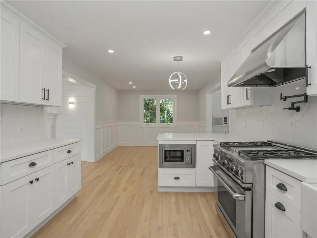 67 Heatherdell Road Ardsley NY 10502