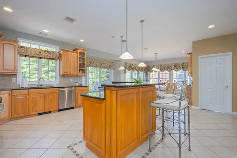 3 Beaver Pond Court Stony Point NY 10980