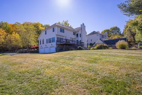 3 Beaver Pond Court Stony Point NY 10980