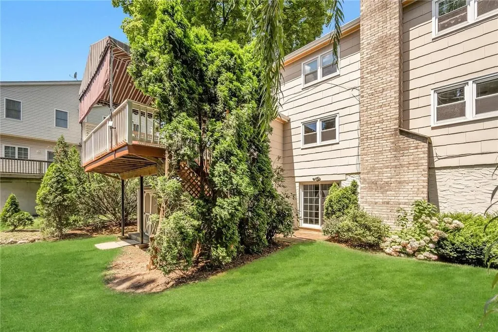 89 Frances Avenue Harrison NY 10528