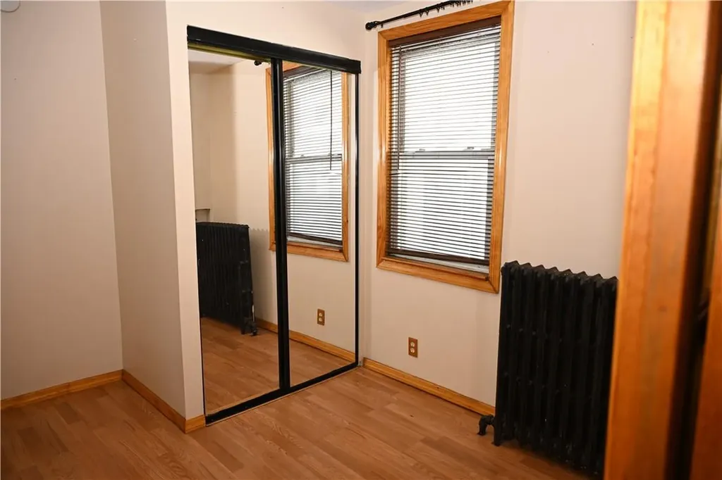 1204 Harding Park Bronx NY 10473