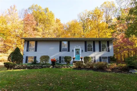 84 Stone Church Road Rhinebeck NY 12572