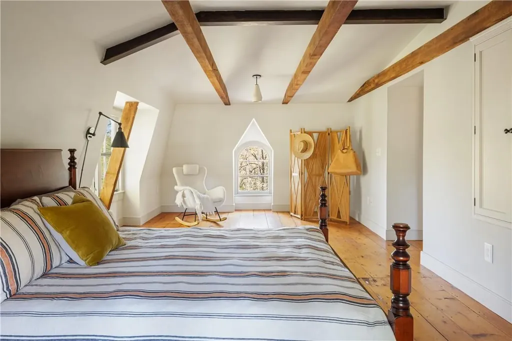 521 Mill Road Rhinebeck NY 12572