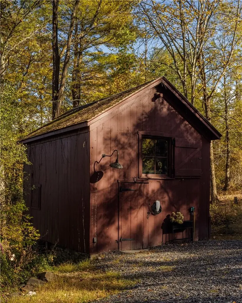 521 Mill Road Rhinebeck NY 12572