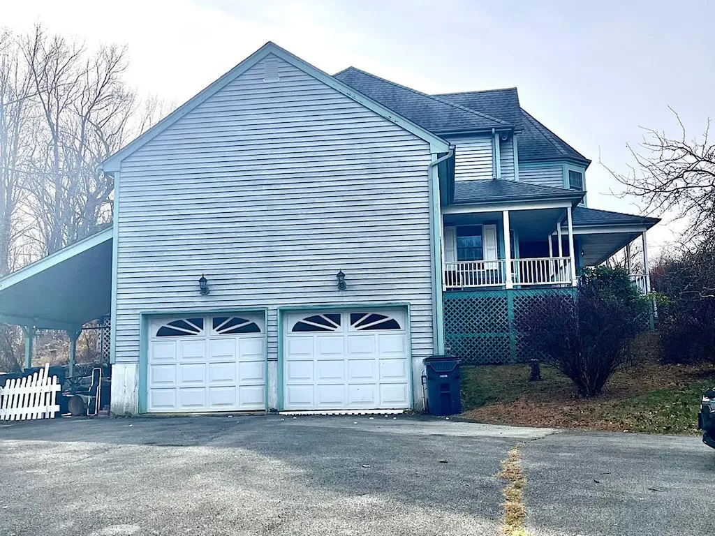 33 Crystal Farm Road Warwick NY 10990