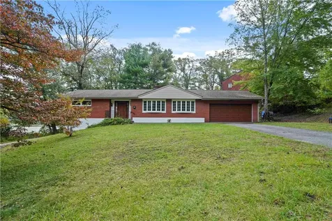 60 Carolyn Drive Cortlandt Manor NY 10567