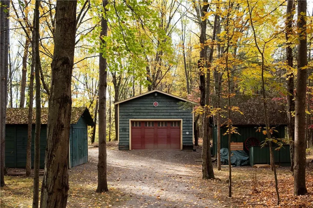 82 Hapeman Hill Road Red Hook NY 12571