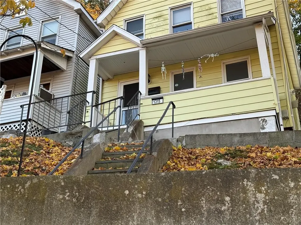 1315 Lincoln Terrace Peekskill NY 10566