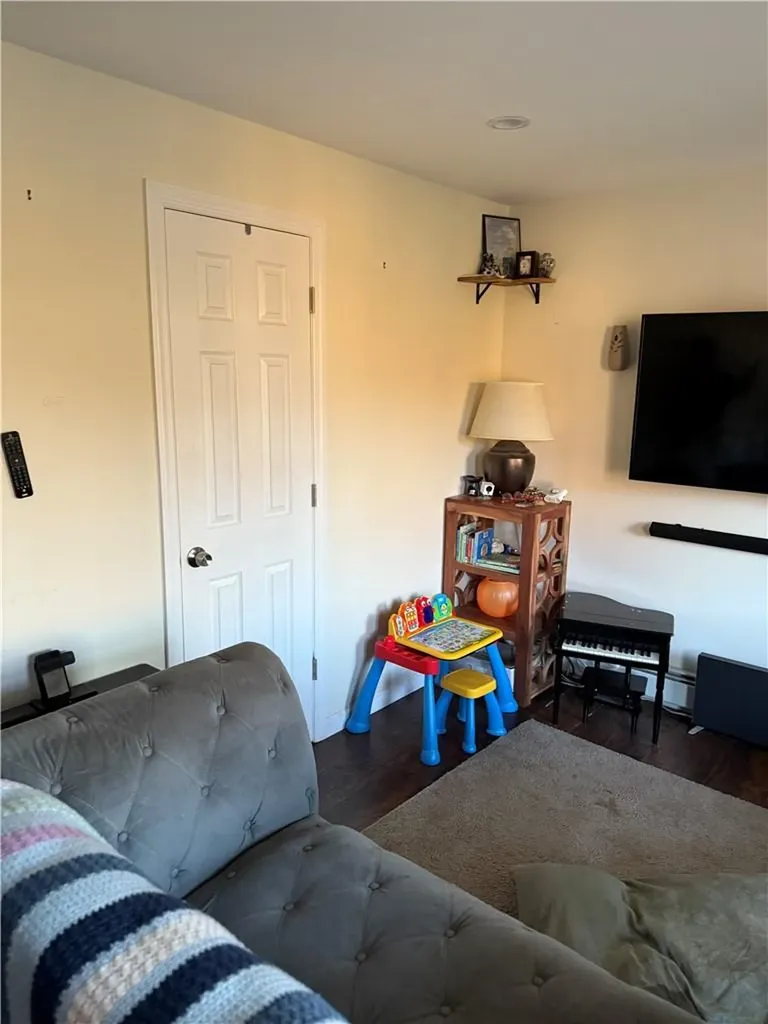 1315 Lincoln Terrace Peekskill NY 10566