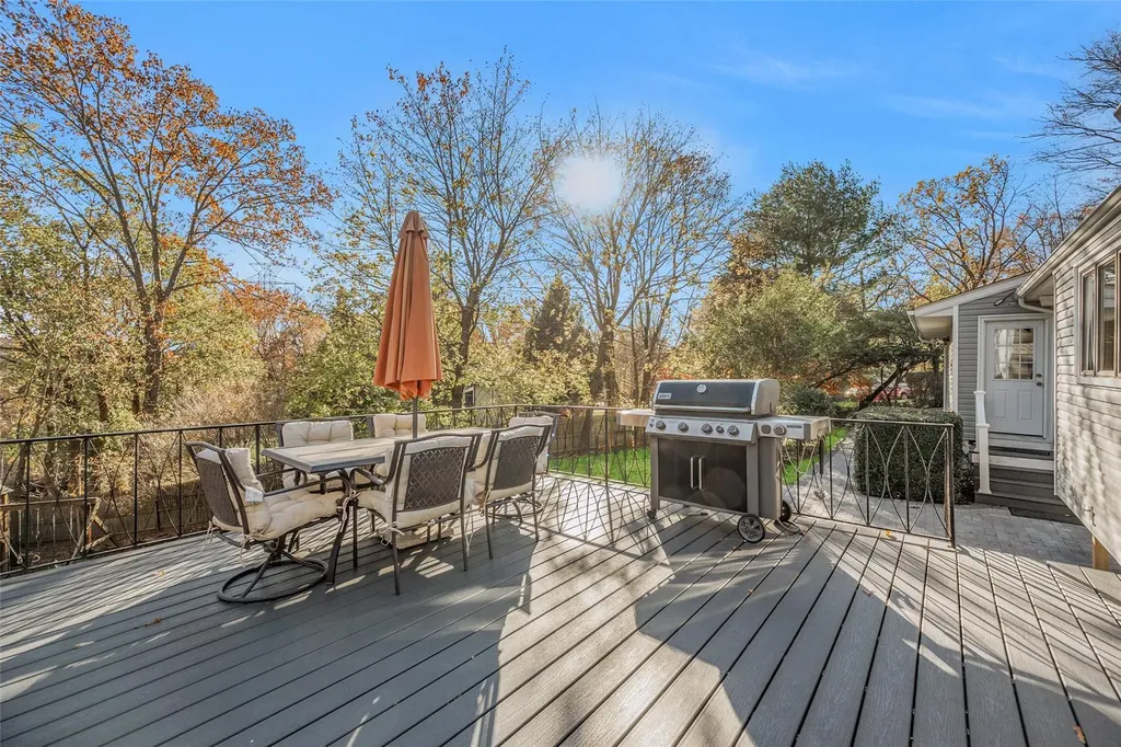 21 Agnes Circle Ardsley NY 10502