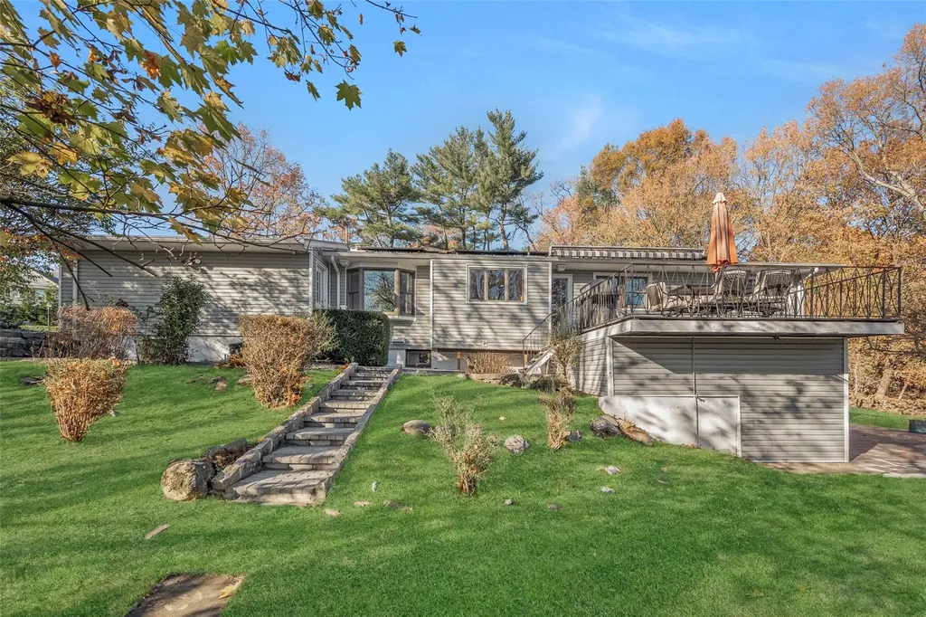 21 Agnes Circle Ardsley NY 10502