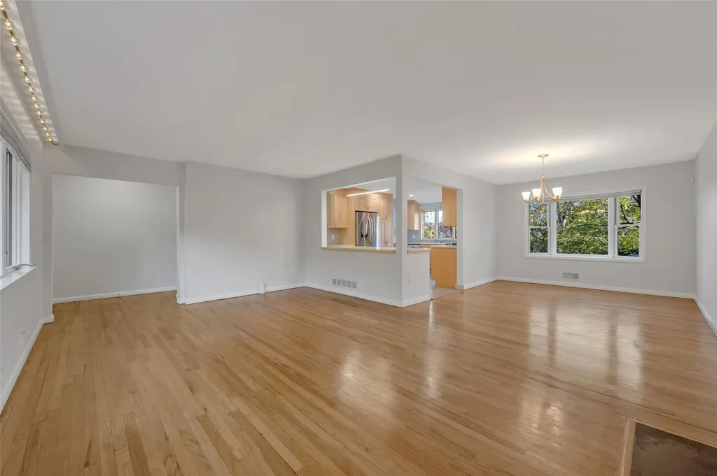 21 Agnes Circle Ardsley NY 10502