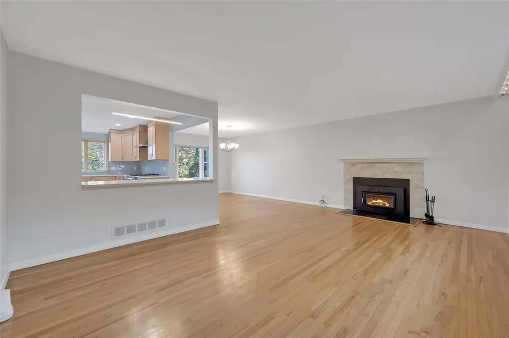21 Agnes Circle Ardsley NY 10502