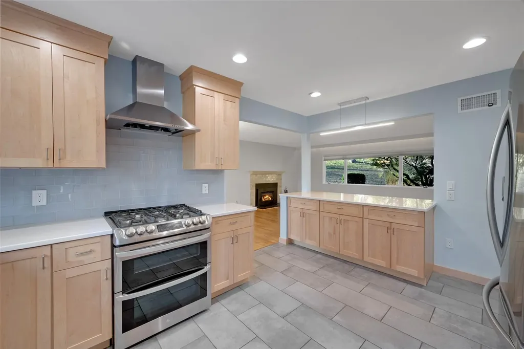 21 Agnes Circle Ardsley NY 10502