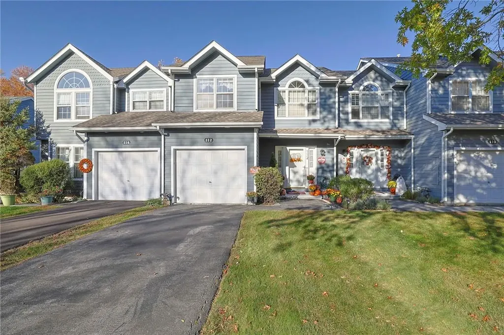 112 Pinebrook Drive Hyde Park NY 12538