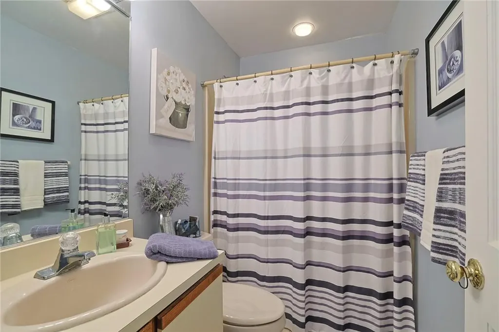 112 Pinebrook Drive Hyde Park NY 12538