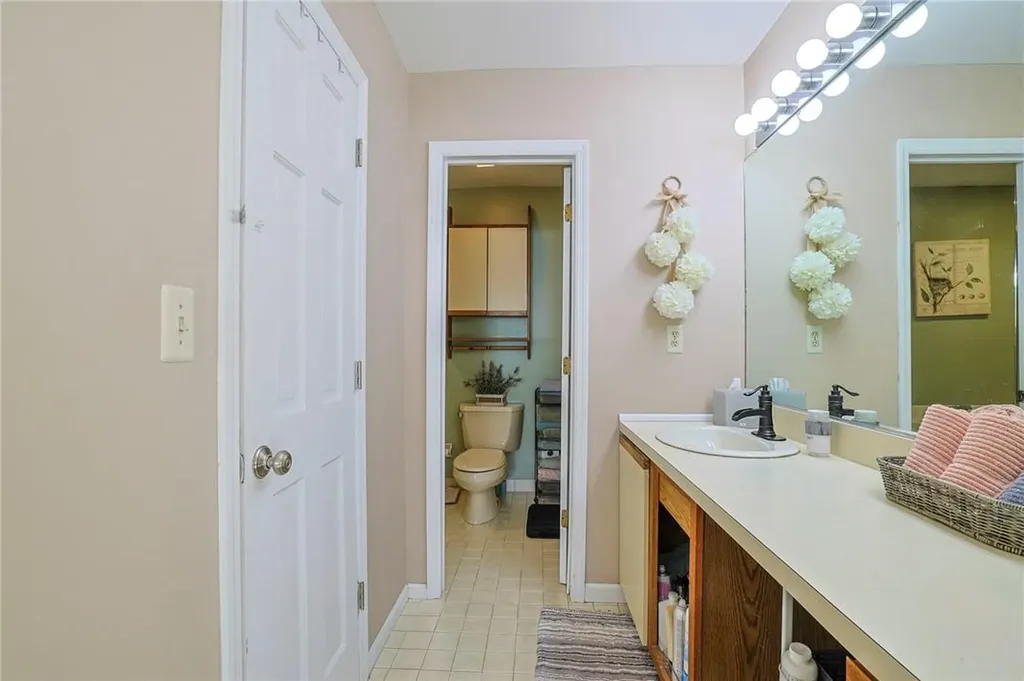 112 Pinebrook Drive Hyde Park NY 12538