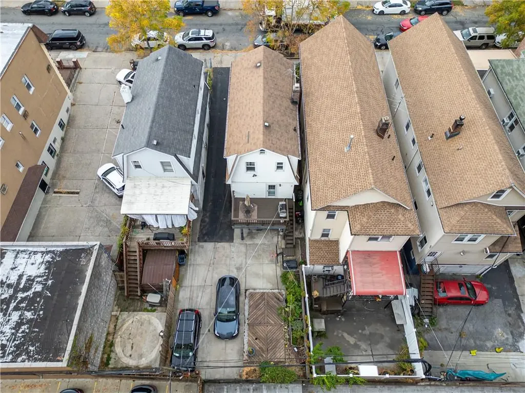 1738 Parkview Avenue Bronx NY 10461