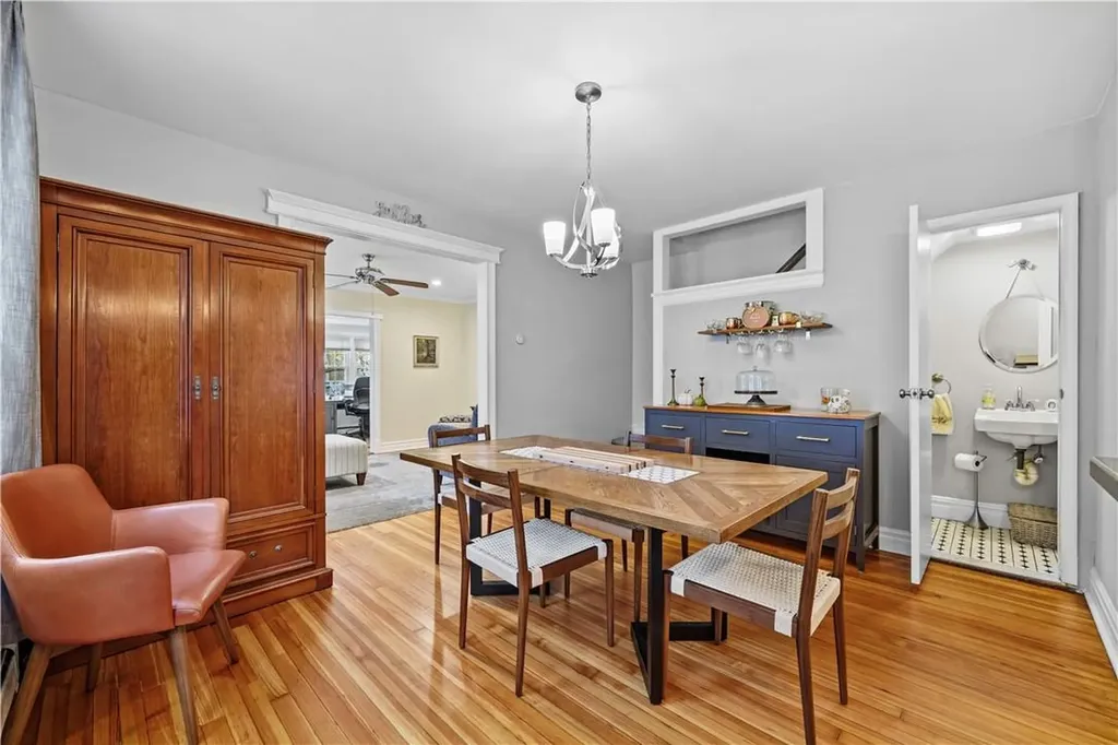 1738 Parkview Avenue Bronx NY 10461