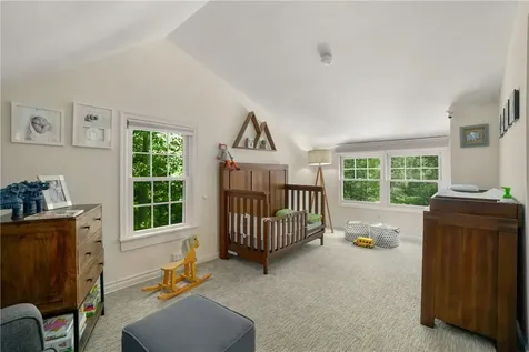 64 Pine Cliff Road Chappaqua NY 10514