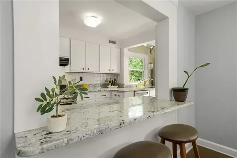 64 Pine Cliff Road Chappaqua NY 10514