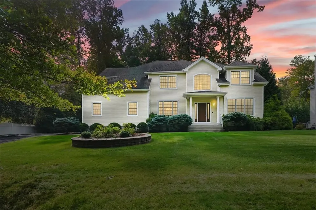 64 Loomis Drive Baldwin Place NY 10505