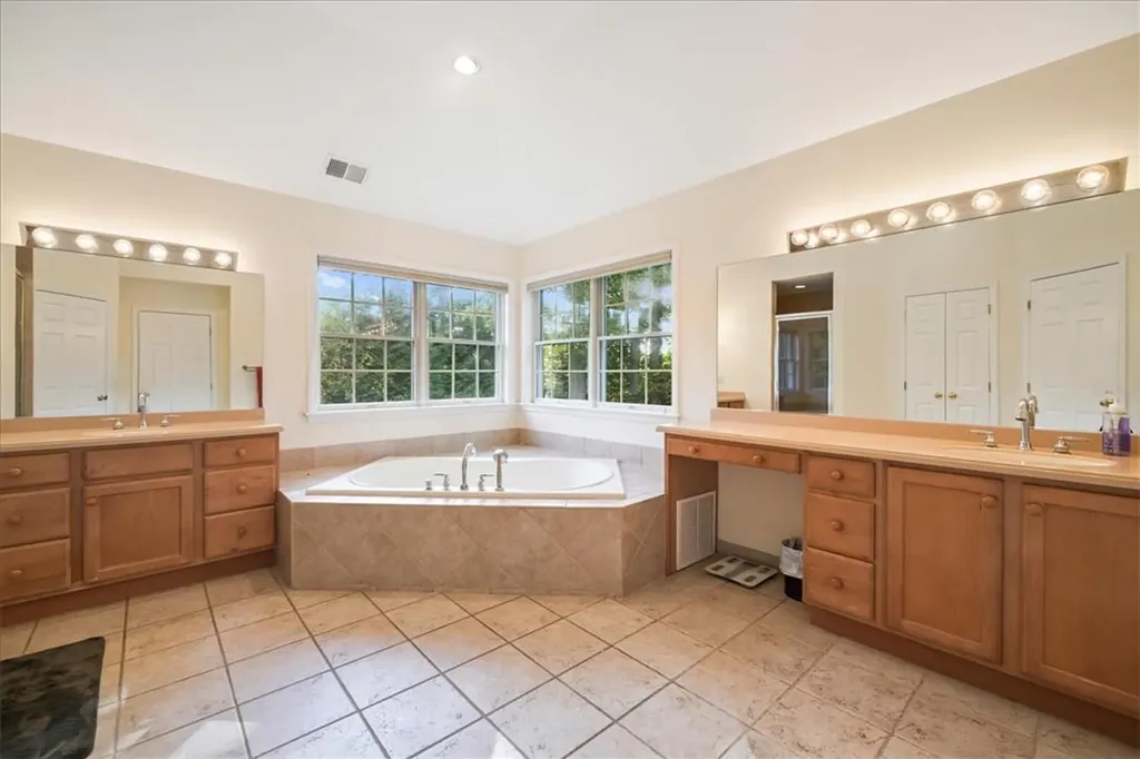 64 Loomis Drive Baldwin Place NY 10505