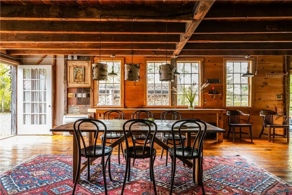 33 Broadway Tivoli NY 12583