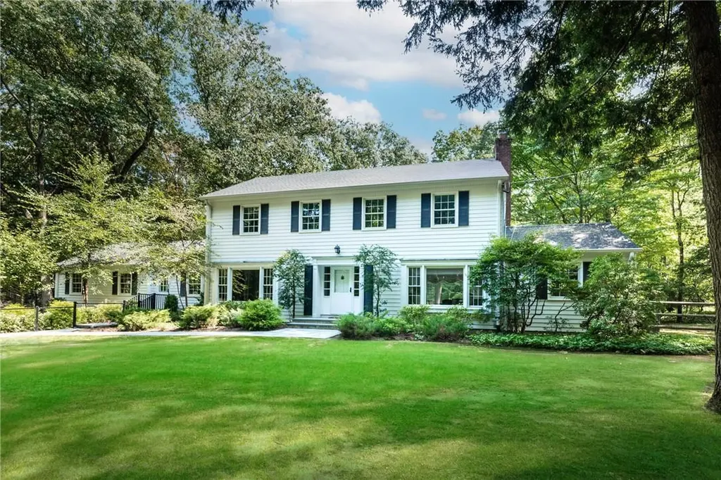 8 Thornewood Road Armonk NY 10504