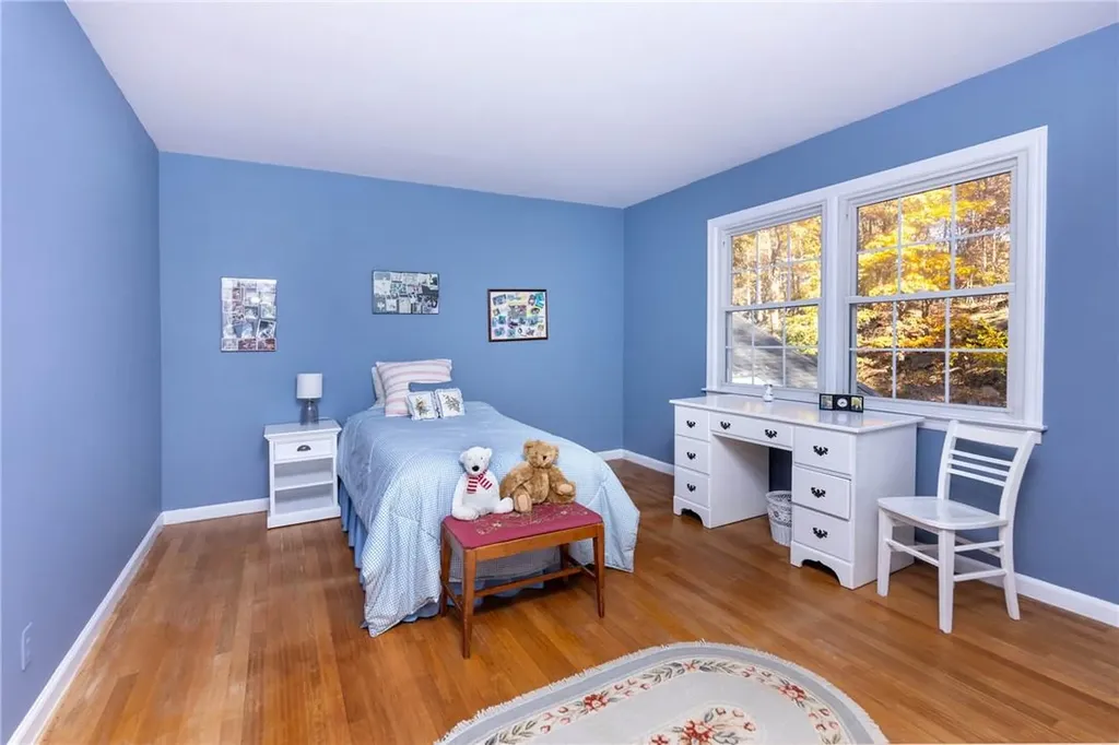 8 Thornewood Road Armonk NY 10504