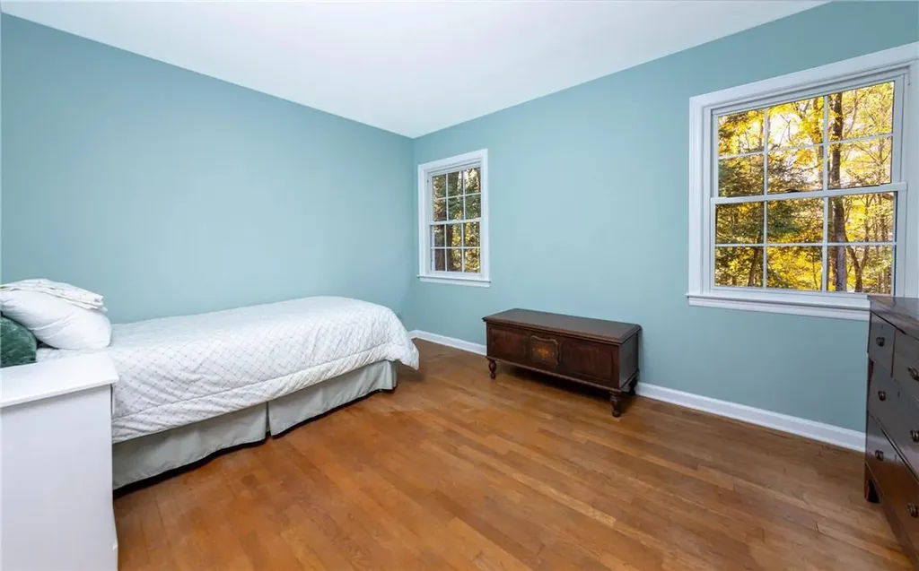 8 Thornewood Road Armonk NY 10504