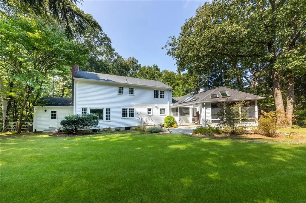 8 Thornewood Road Armonk NY 10504