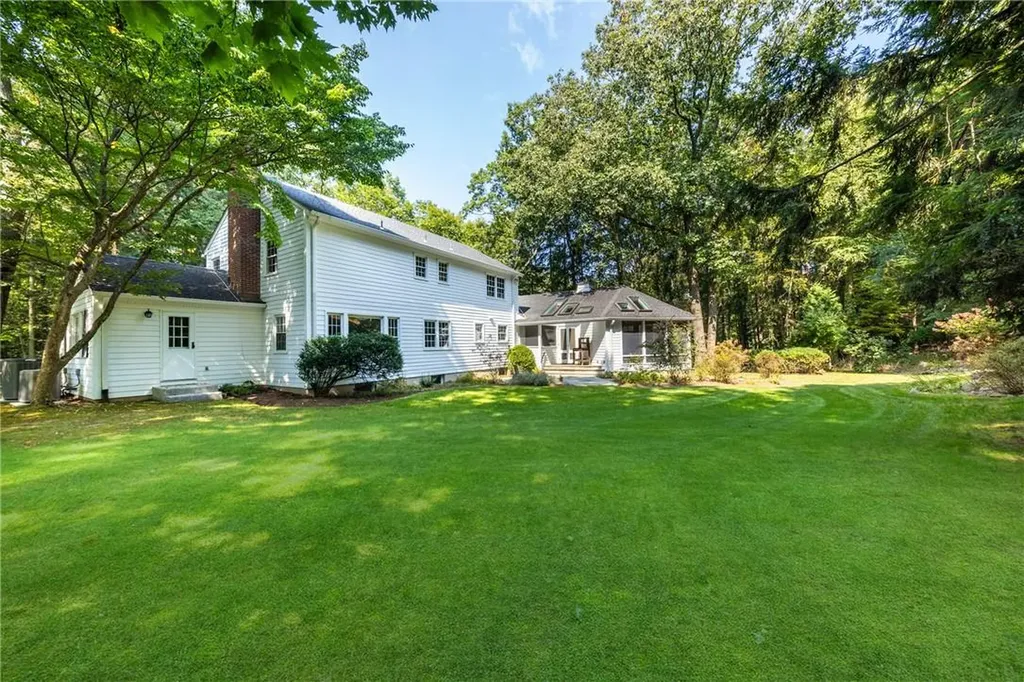 8 Thornewood Road Armonk NY 10504