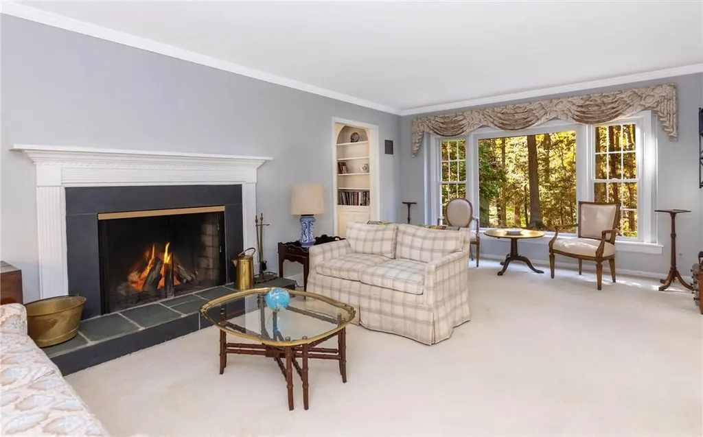 8 Thornewood Road Armonk NY 10504