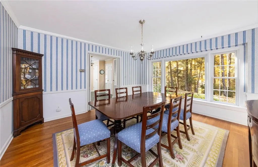 8 Thornewood Road Armonk NY 10504