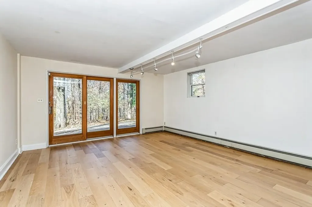 595 Quaker Road Chappaqua NY 10514