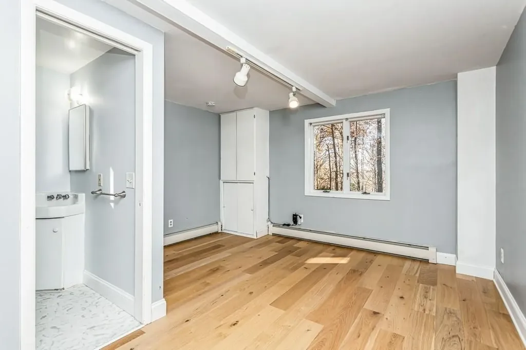 595 Quaker Road Chappaqua NY 10514