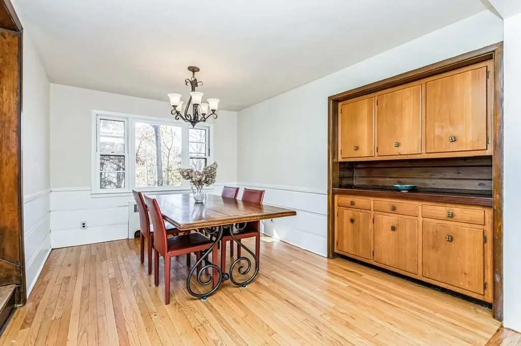 595 Quaker Road Chappaqua NY 10514