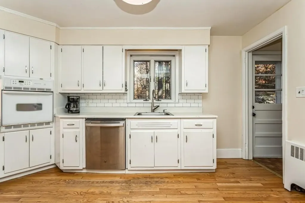 595 Quaker Road Chappaqua NY 10514
