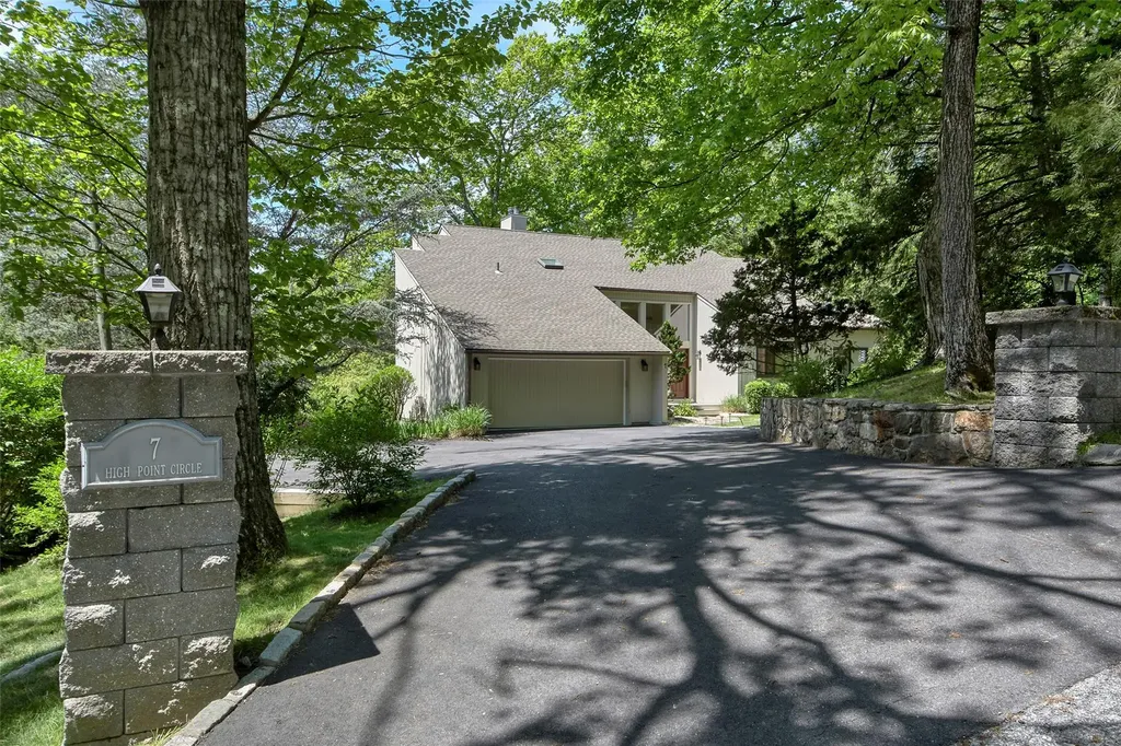 7 High Point Circle Chappaqua NY 10514