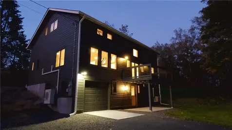 70 Commons Road Germantown NY 12526