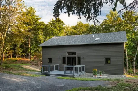 70 Commons Road Germantown NY 12526