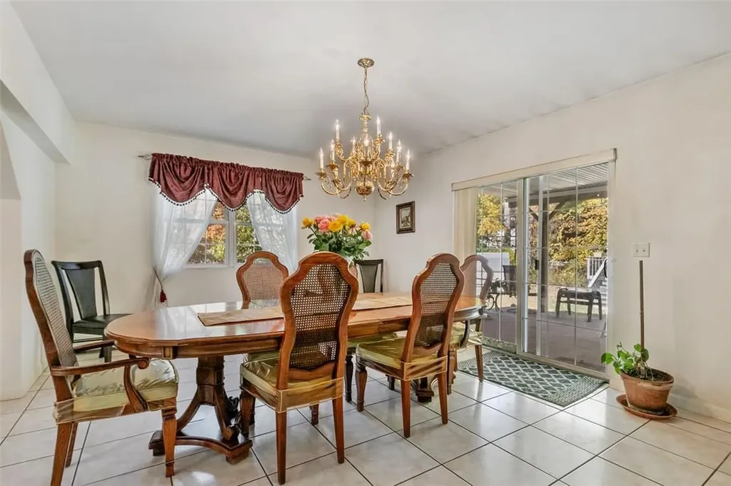 48 Fulmar Road Mahopac NY 10541