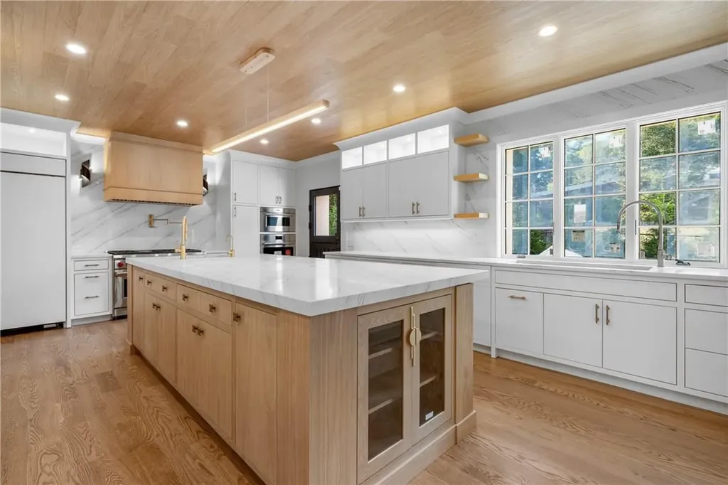 1009 Washington Avenue Pelham NY 10803