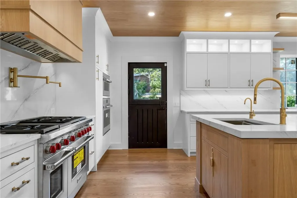 1009 Washington Avenue Pelham NY 10803