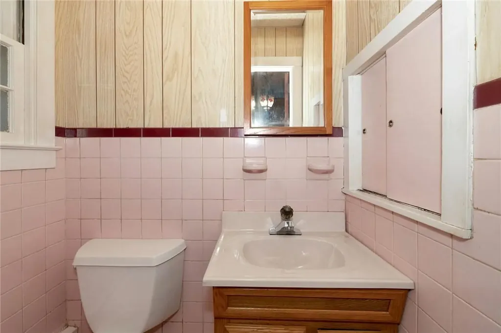 351 Manhattan Avenue Hawthorne NY 10532