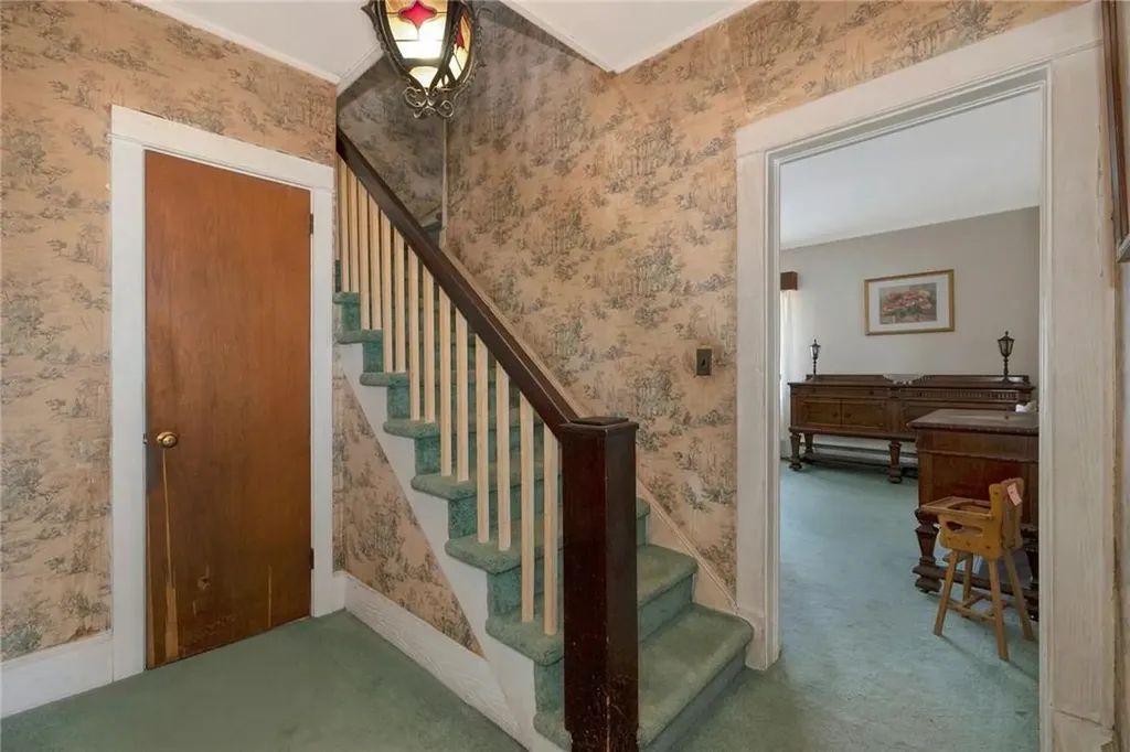 351 Manhattan Avenue Hawthorne NY 10532