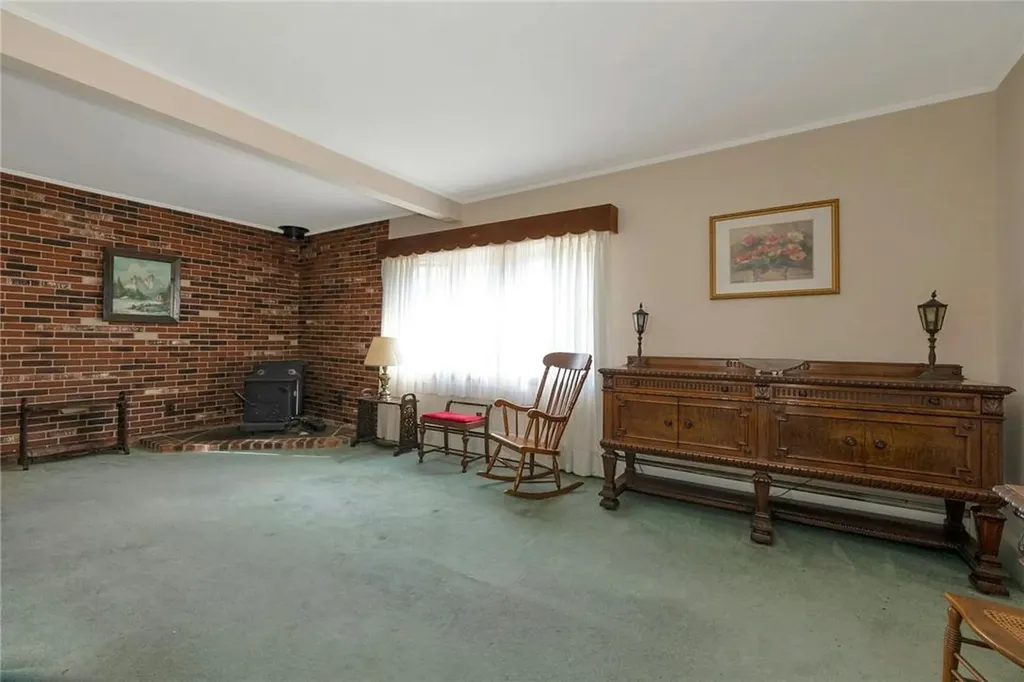 351 Manhattan Avenue Hawthorne NY 10532