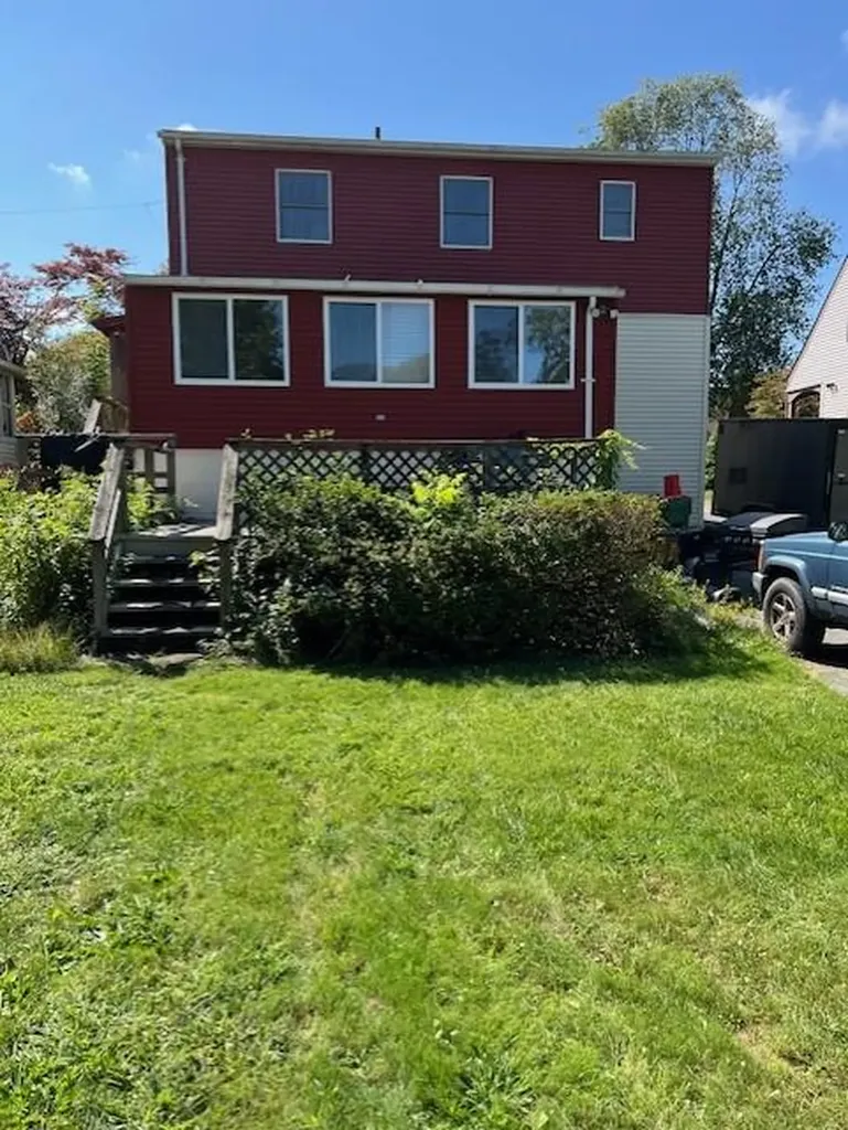 51 Lindbergh Place Poughkeepsie NY 12603