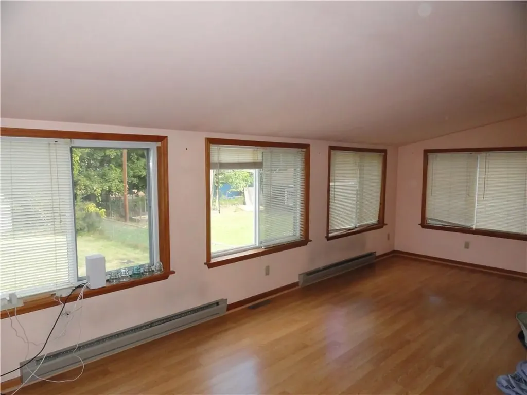 51 Lindbergh Place Poughkeepsie NY 12603